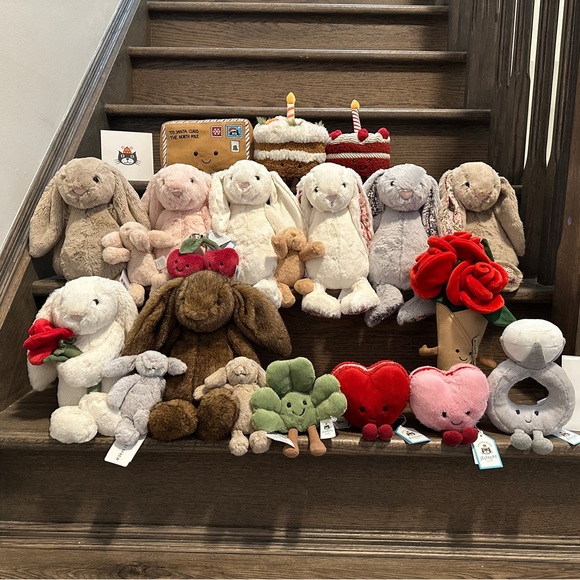 Jellycat Other - Rare Finds Jellycat BNWT 🧸 Valentine’s Gifts❤️